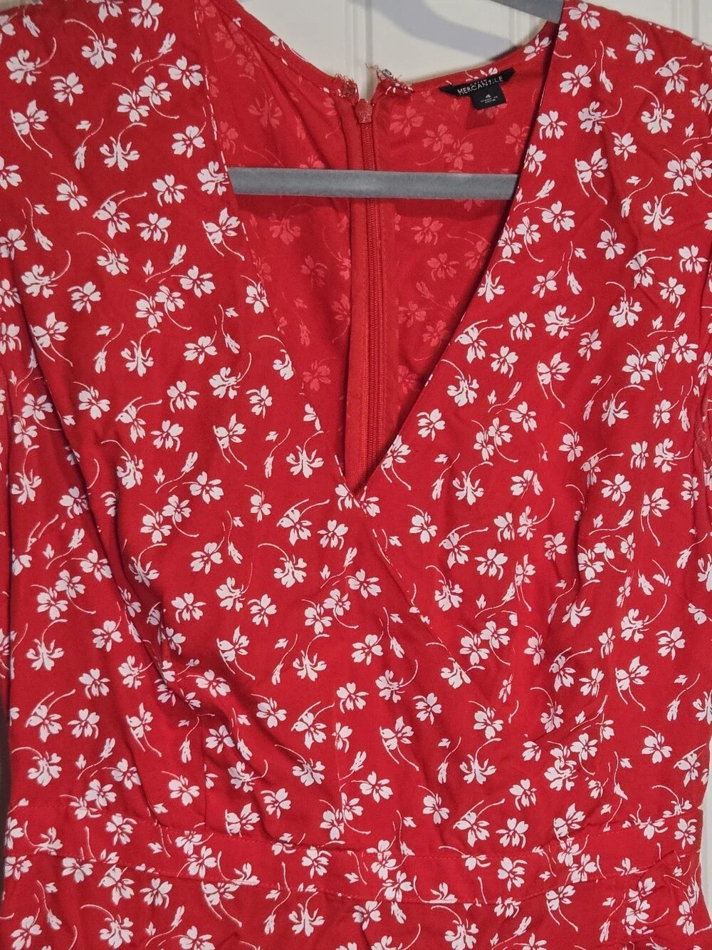 J. Crew Red Floral Faux Wrap Mini Dress V Neck Ruffle Hem Preppy Romantic